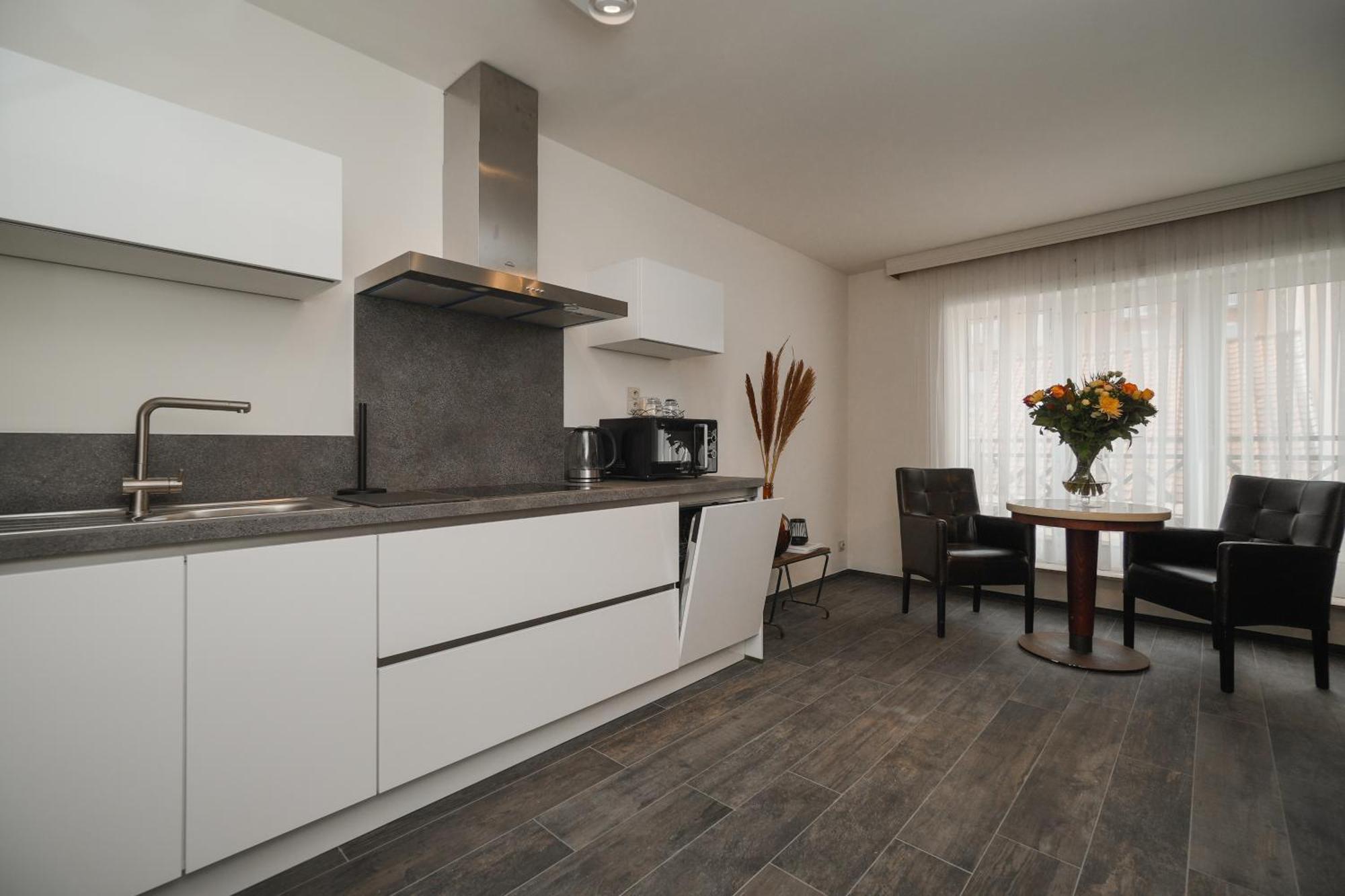 Villa Yvonne Oostende Bagian luar foto